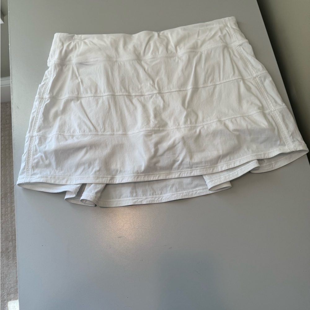 Chic White Athletic Skirt